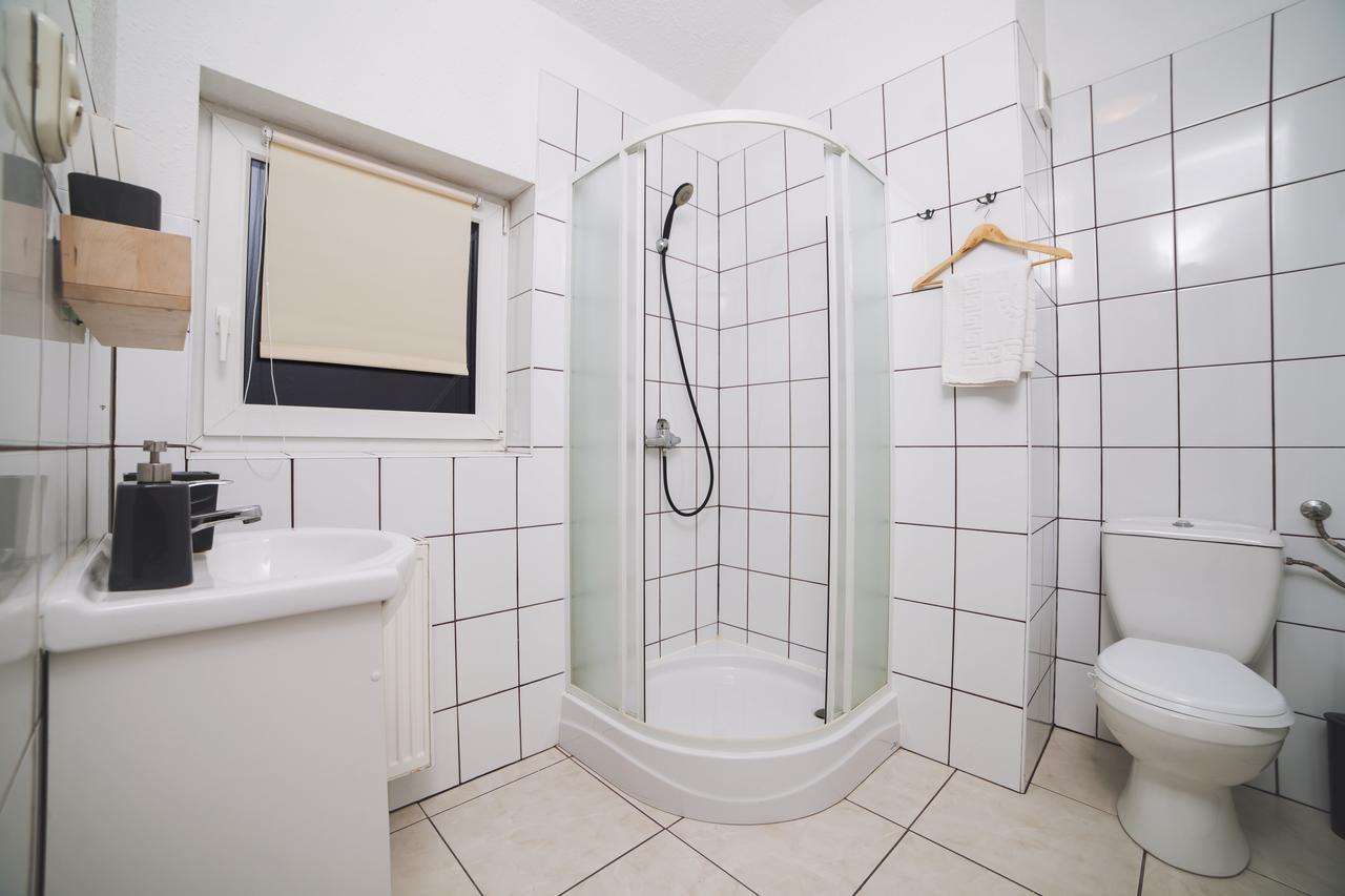 Gosciniec Lizawka Hotell Poznań Eksteriør bilde