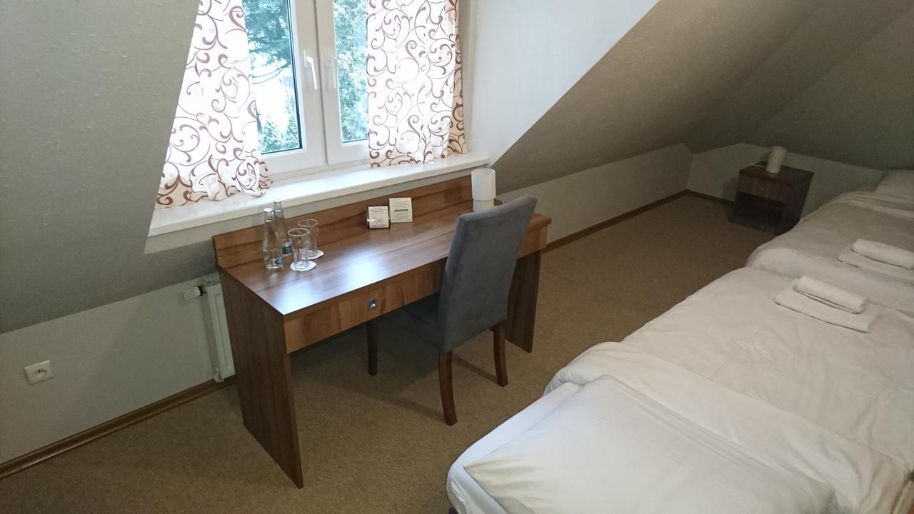 Gosciniec Lizawka Hotell Poznań Eksteriør bilde