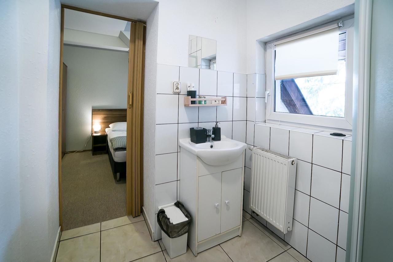 Gosciniec Lizawka Hotell Poznań Eksteriør bilde