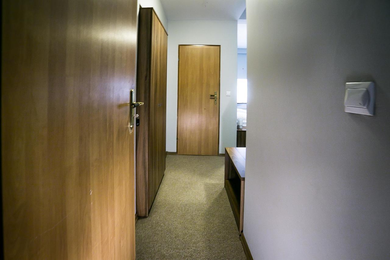 Gosciniec Lizawka Hotell Poznań Eksteriør bilde